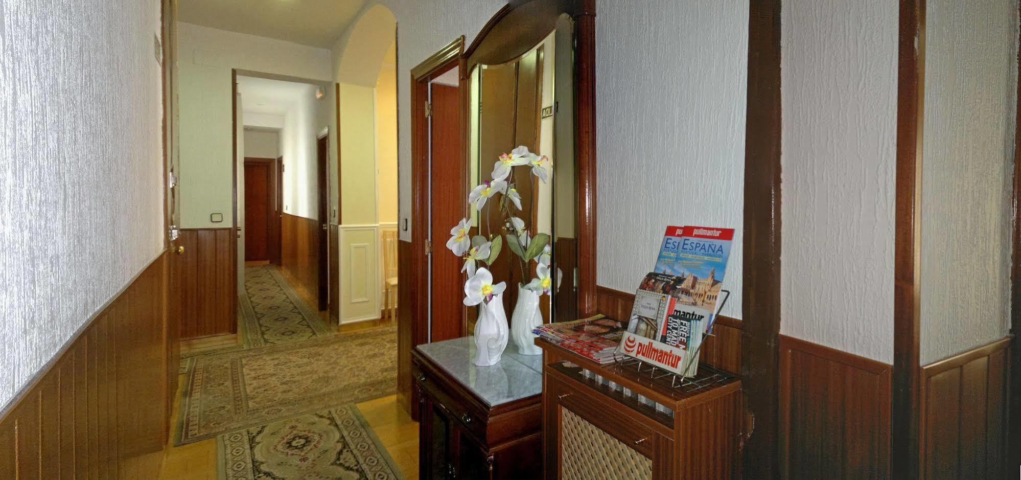 Hostal San Antonio Madrid Exteriér fotografie