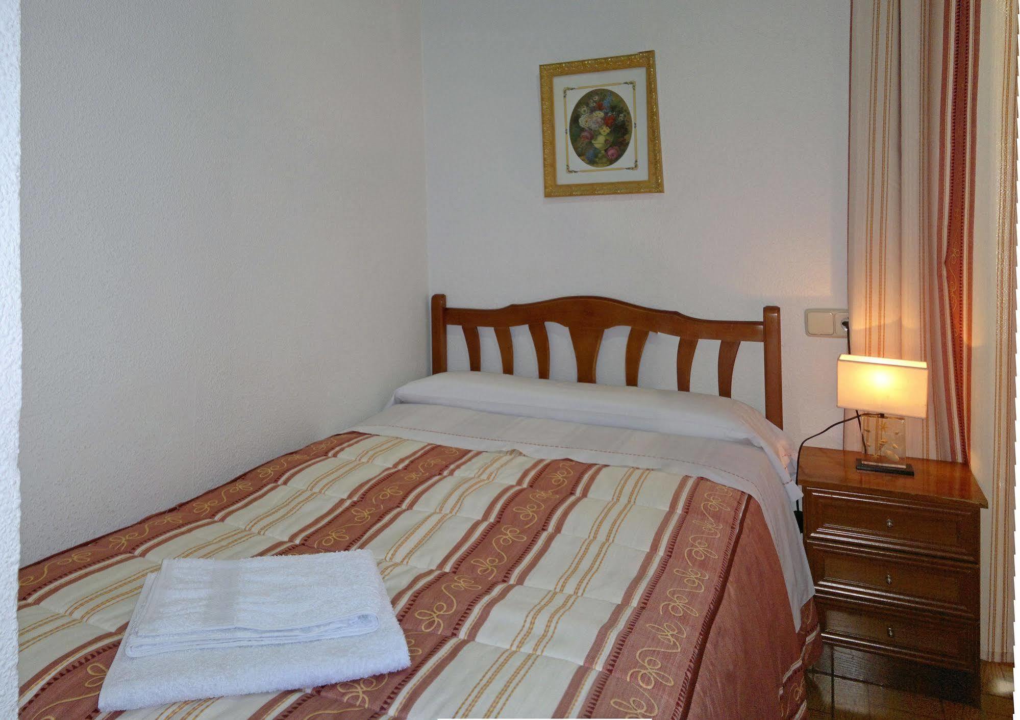 Hostal San Antonio Madrid Exteriér fotografie